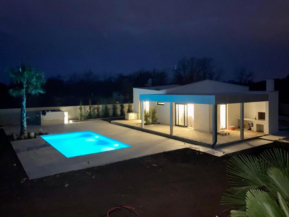 Villa Eni Medulin Sisan Heated Pool Екстер'єр фото